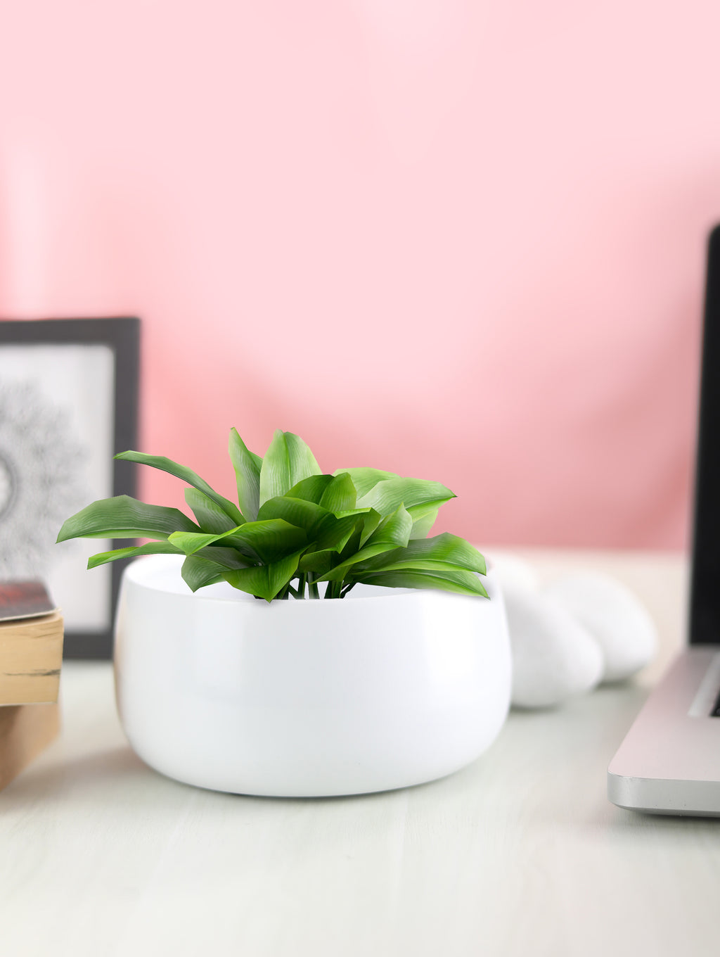Helena Hue Planter