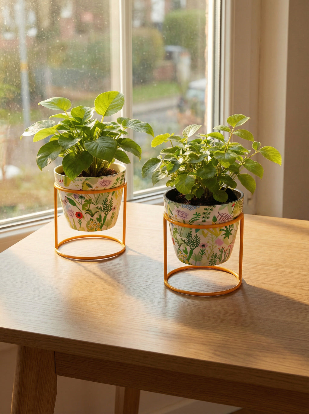 Set of 2 Floral Metal Planters with Gold Stand